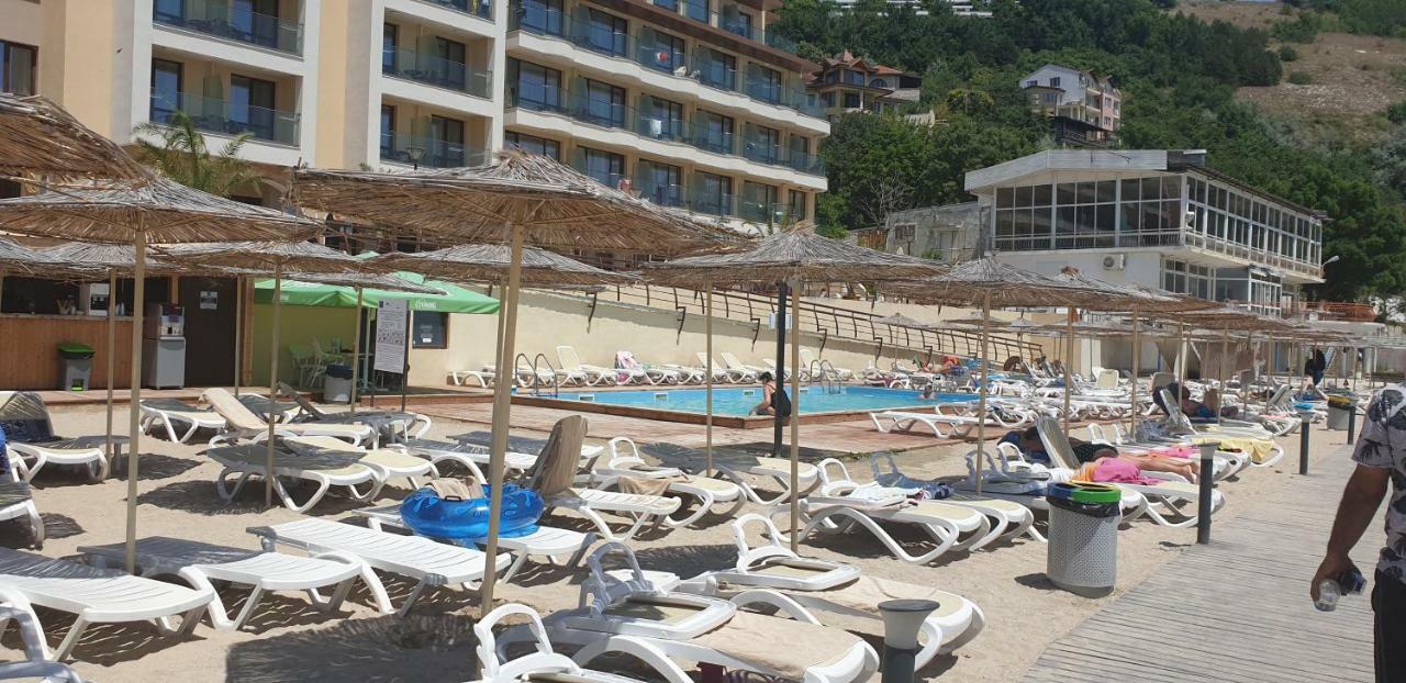 Marina Residence Complex Kavarna Dış mekan fotoğraf
